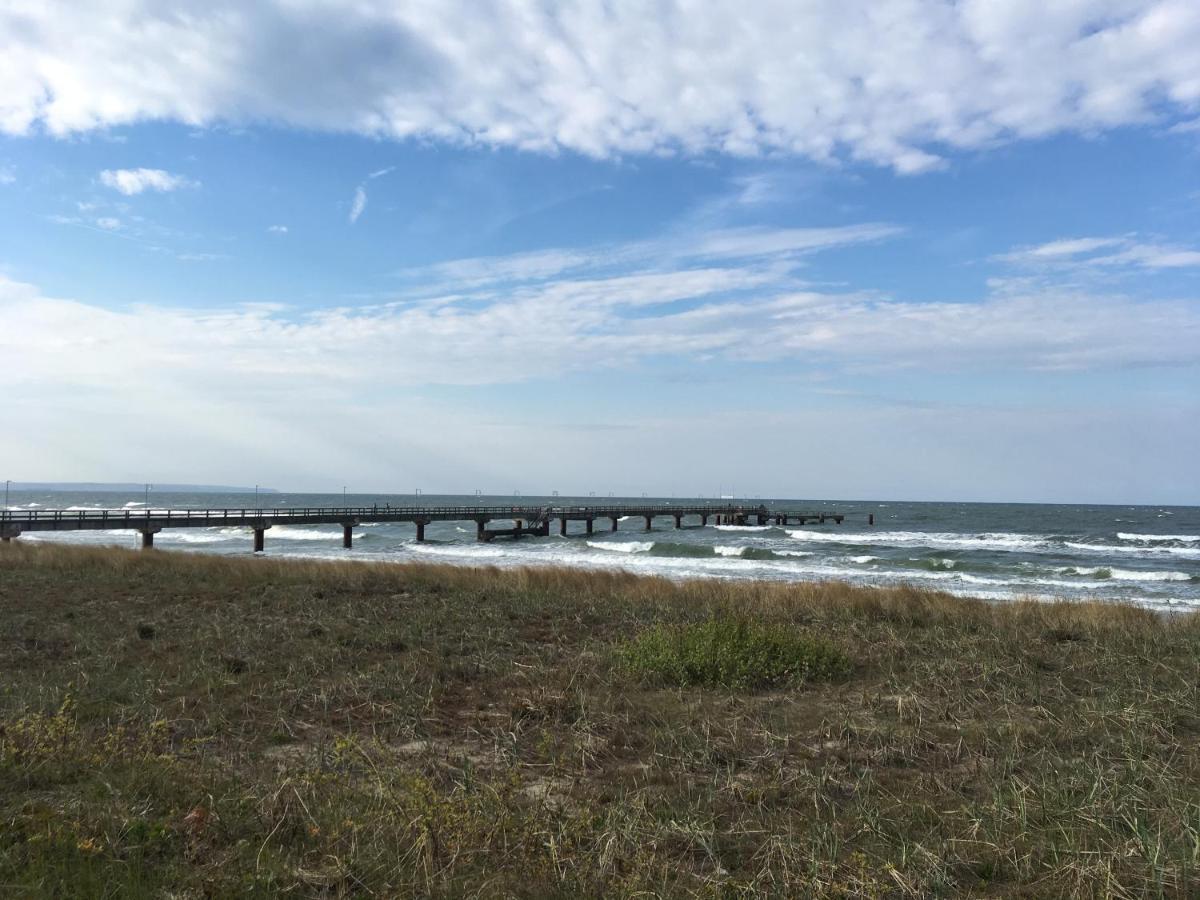 Ferienwohnung Strandeck - Inklusive Strandkorb In Den Sommermonaten Goehren  Esterno foto