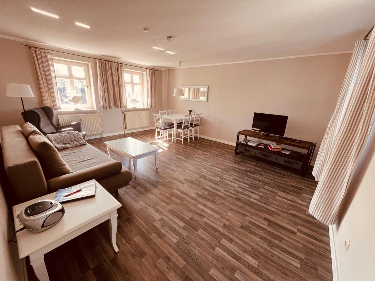 Ferienwohnung Strandeck - Inklusive Strandkorb In Den Sommermonaten Goehren  Esterno foto